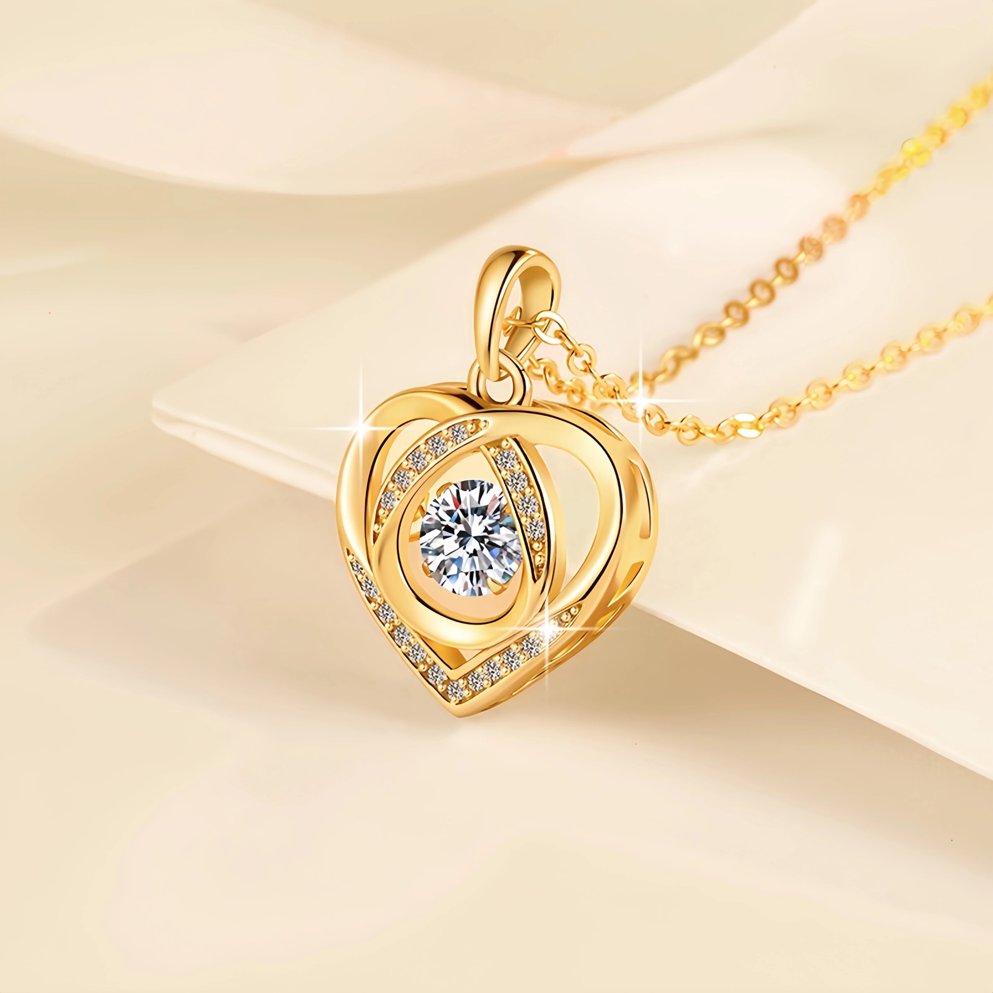 Elegant Jewelry 18k Gold Plated Hear Shape 0.5Ct Round Cut Shake Diamond VVs1 Moissanite 925 Sterling Silver Pendant Necklace