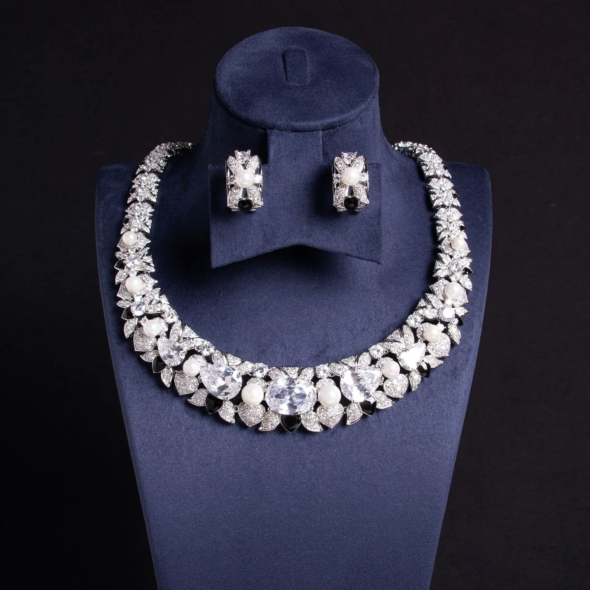 Parure nuptiale femme – Bijoux perles & zircon, design moderne et raffiné