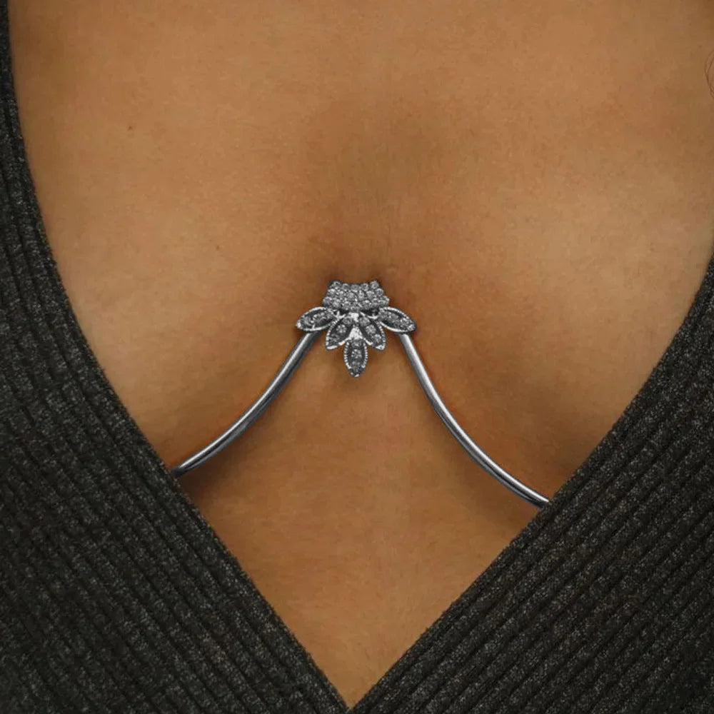 Bijou de poitrine femme – Chaîne feuille sexy, style créateur et mode