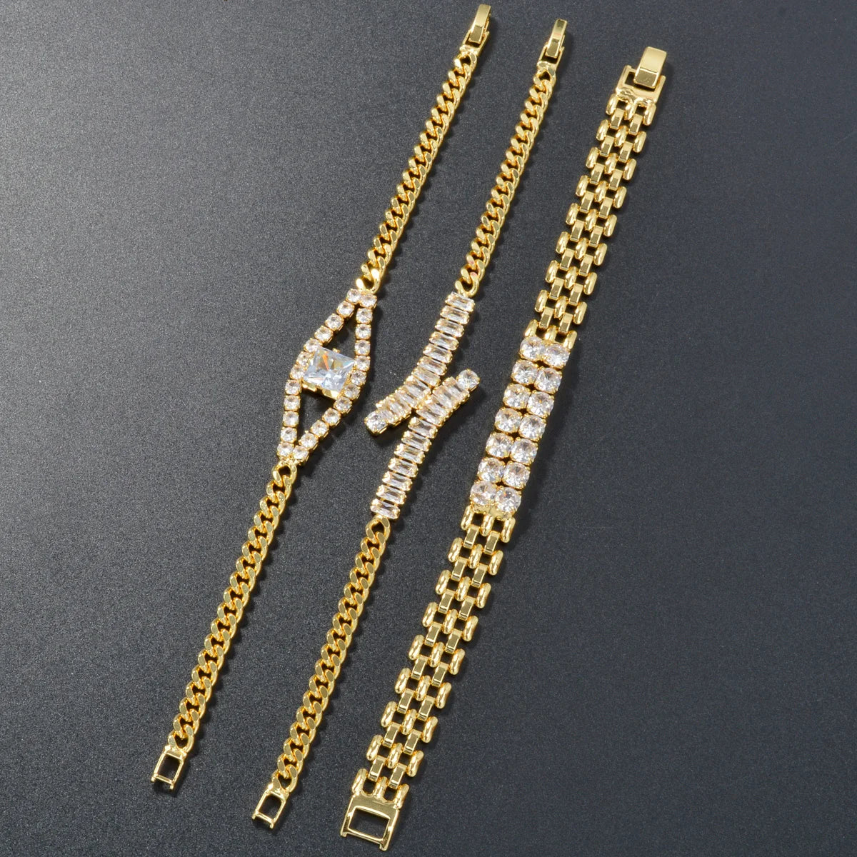 Bracelet double couche femme – Œil porte-bonheur et cristal, bijou élégant pour fête et cadeau