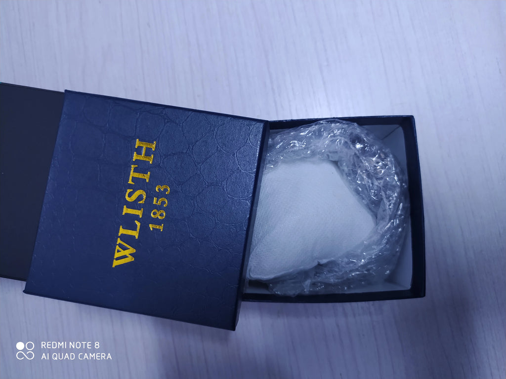 Men's sports watch – Quartz, bright and durable